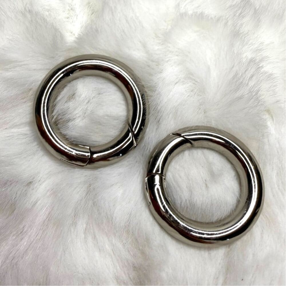 Set of Silver Spring Gate Rings Key Rings